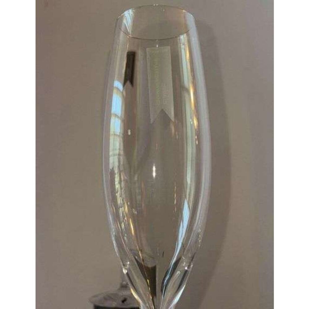 Pair of Waterford Crystal Classic Champagne Flutes Size 11" Tall - New With Box - Picture 4 of 8